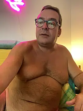 MountJohnXL online show from February 16, 2026, 1:13 am