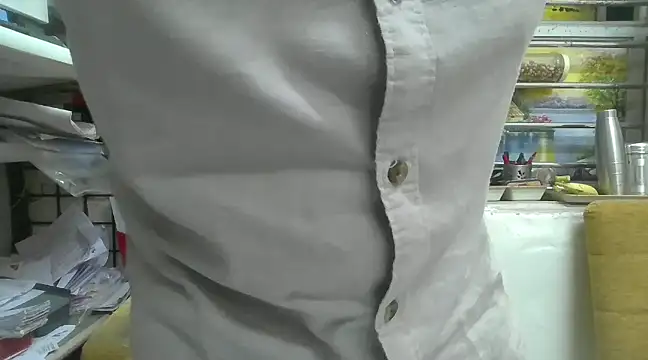 Snapshot of cute_modell chatting on February 19, 2025, 1:06 pm cute modell online show from February 19, 2025, 1:06 pm