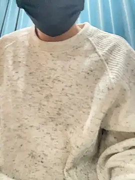 yfx468 online show from March 16, 2025, 4:12 pm