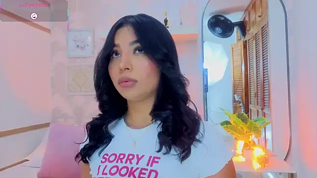 CharlotteGraay online show from April 18, 2026, 7:51 pm