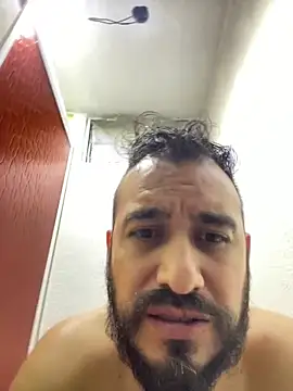 Snapshot of leonardohot1987 chatting on January 22, 2025, 2:15 am leonardohot1987 online show from January 22, 2025, 2:15 am