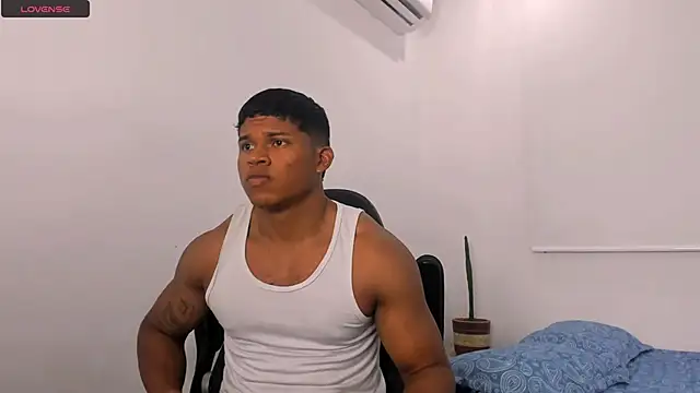 maxsteel177 online show from January 12, 2025, 12:18 am