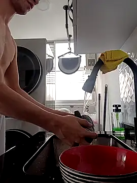 orlando yate online show from March 13, 2025, 2:33 pm