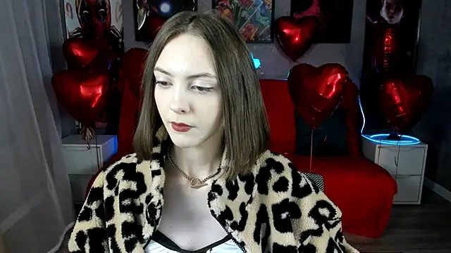 JesssWalker online show from February 13, 2025, 8:24 pm