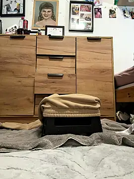 Renii1234 online show from January 15, 2026, 8:52 am