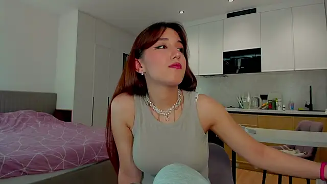 anna elfi online show from September 22, 2025, 7:21 am