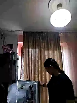 Rosanna Rennie online show from February 18, 2025, 8:38 am