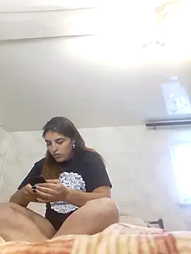 Rosanna Rennie online show from September 25, 2025, 12:42 pm