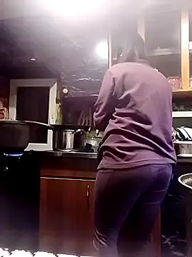 Rosanna Rennie online show from October 28, 2025, 12:41 pm