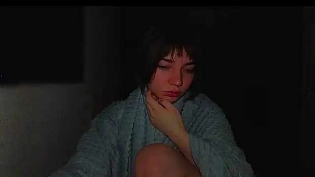 CassJonn online show from October 2, 2025, 9:11 pm