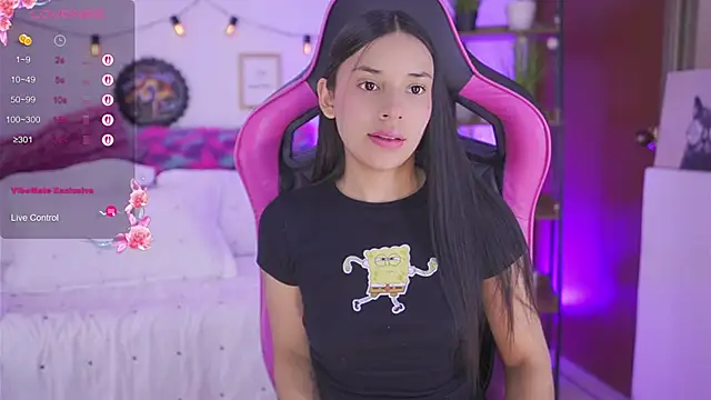 Snapshot of Hade_collinss chatting on September 10, 2025, 6:41 pm Hade collinss online show from September 10, 2025, 6:41 pm