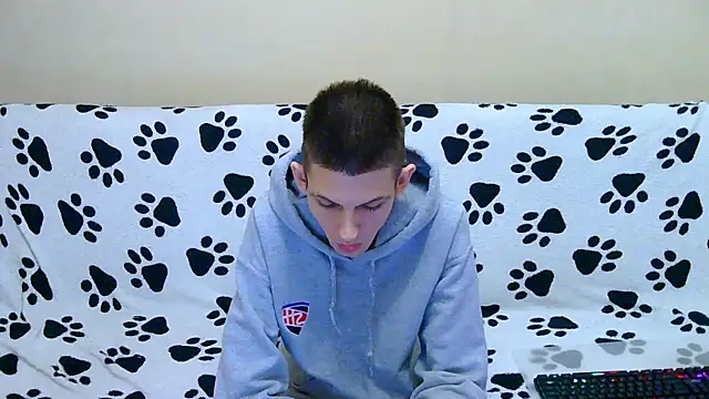 Lester Broo online show from April 20, 2026, 2:53 pm