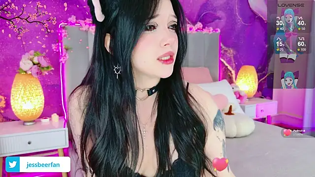 JessicaAddams online show from November 21, 2025, 5:11 pm