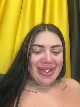 Snapshot of ShadowSweety chatting on April 28, 2026, 7:30 pm ShadowSweety online show from April 28, 2026, 7:30 pm