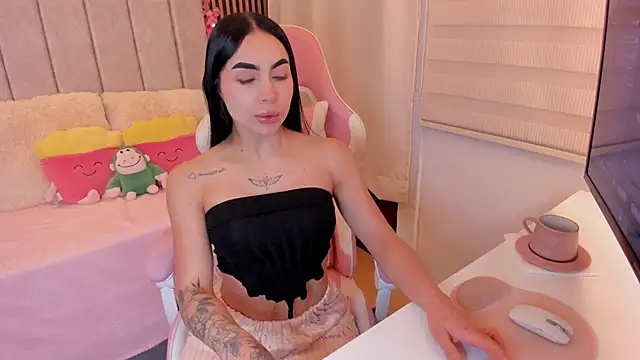 Snapshot of tamy_xoo chatting on May 2, 2026, 5:51 pm tamy xoo online show from May 2, 2026, 5:51 pm