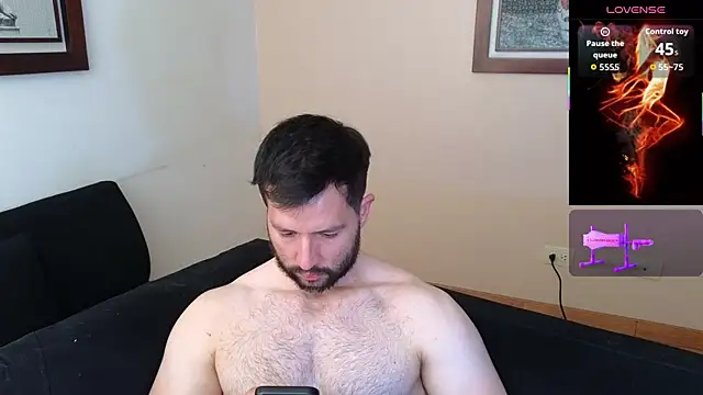 hairyncuteass online show from June 26, 2026, 4:11 pm