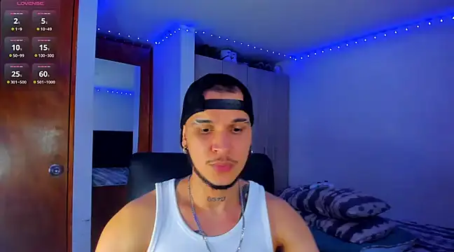 austinoficial online show from March 11, 2025, 4:10 am