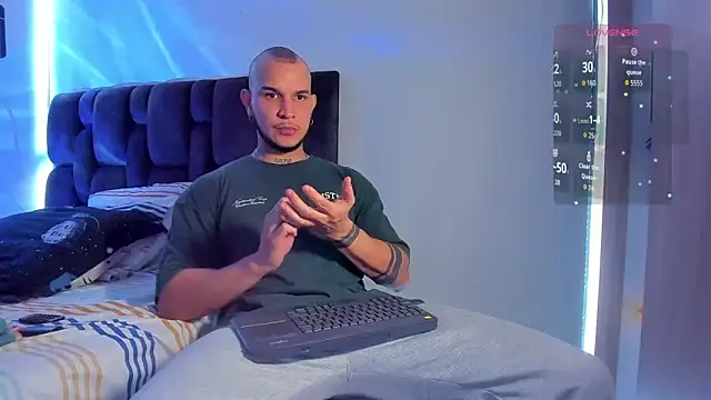 austinoficial online show from February 24, 2026, 9:13 pm