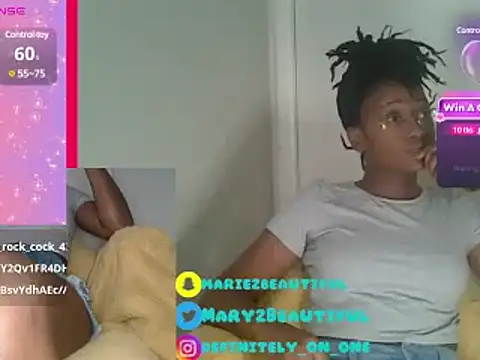 Snapshot of dragdemballznme chatting on February 3, 2025, 12:36 am dragdemballznme online show from February 3, 2025, 12:36 am