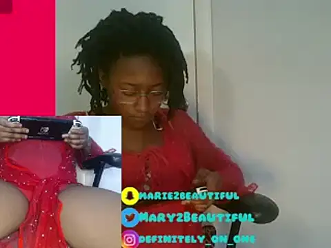 Snapshot of dragdemballznme chatting on February 16, 2025, 7:05 pm dragdemballznme online show from February 16, 2025, 7:05 pm
