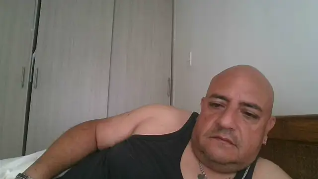 Sr JakoXXXX online show from February 11, 2026, 2:33 pm