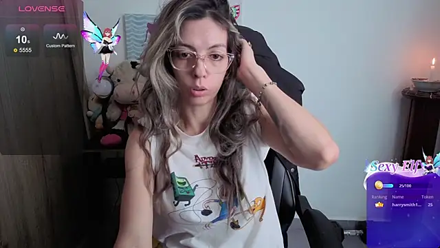 Princezzlove3 online show from June 3, 2026, 3:39 pm