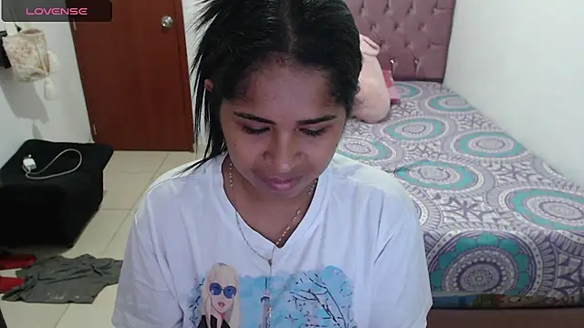 july-feria online show from January 14, 2025, 1:04 am