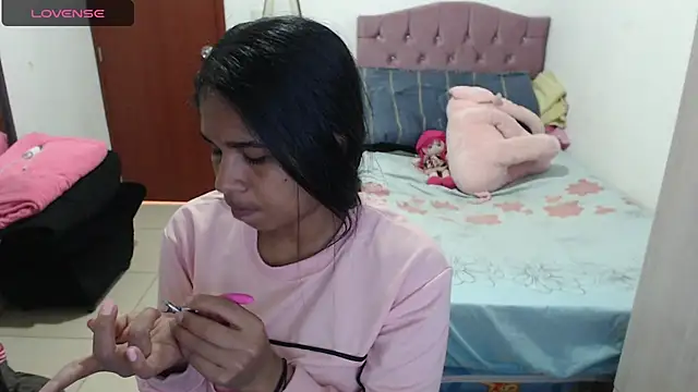 july-feria online show from September 8, 2025, 5:34 pm