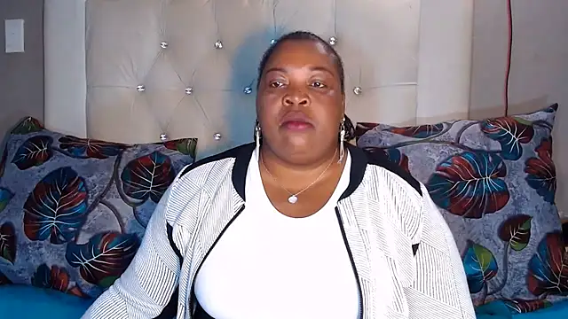omalicha98 online show from July 16, 2026, 7:03 am