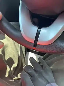 carlospingalinda online show from February 28, 2025, 7:03 pm