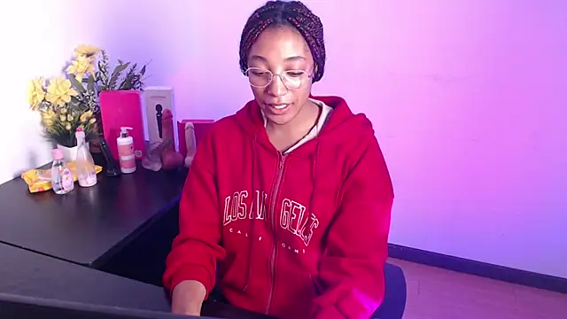 esmeralda-bk online show from March 18, 2026, 10:46 pm