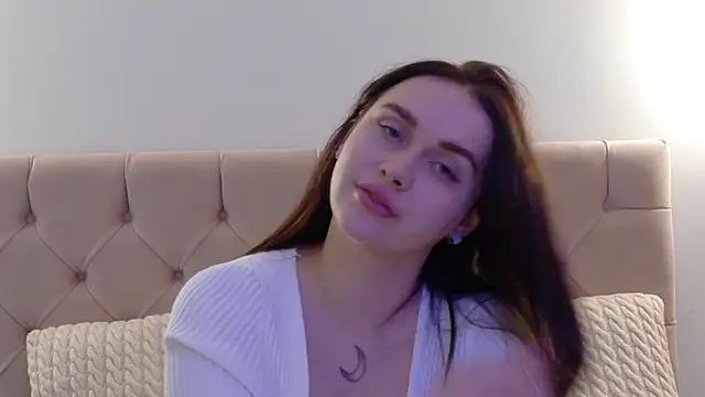 Lilliana Moon online show from January 19, 2025, 4:14 pm