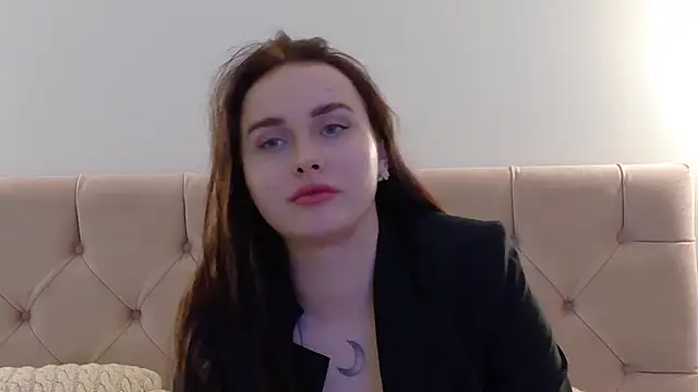 Lilliana Moon online show from January 25, 2025, 1:19 pm