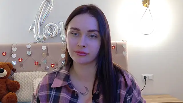 Lilliana Moon online show from February 25, 2025, 1:50 pm