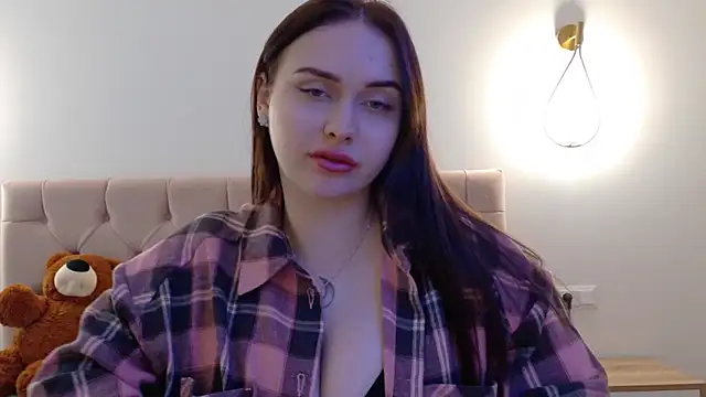 Lilliana Moon online show from March 19, 2025, 8:55 am