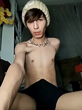 adriaav online show from January 19, 2025, 3:18 am