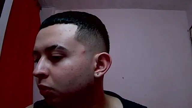 deiby78 online show from January 12, 2025, 3:49 am