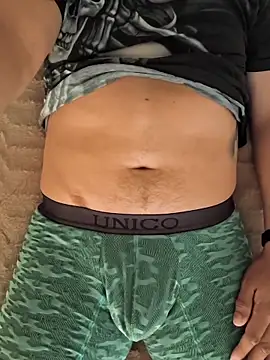 Snapshot of Inglphons chatting on October 26, 2025, 4:02 pm Inglphons online show from October 26, 2025, 4:02 pm