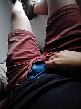 alejo5288 online show from October 9, 2025, 5:55 pm