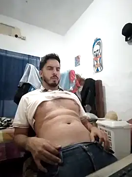 alejo5288 online show from November 16, 2025, 1:44 am