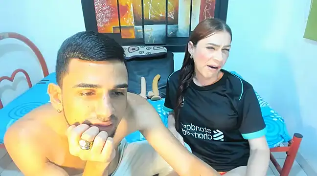 sweethoneytsx online show from February 3, 2025, 3:20 am