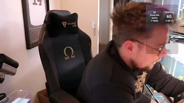 justinitt online show from March 7, 2025, 1:51 pm