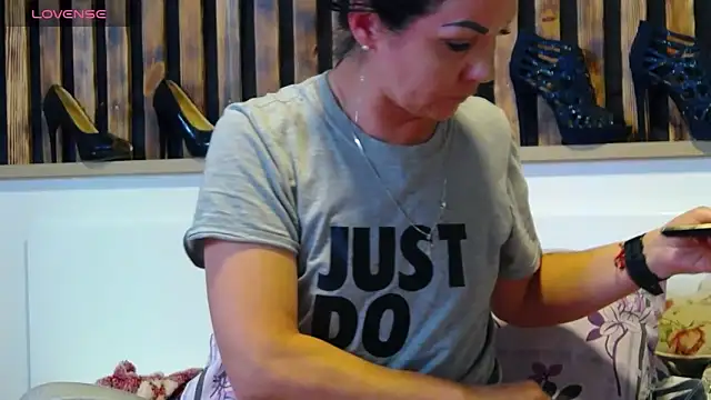 Snapshot of Tory_Lovi chatting on April 3, 2026, 3:59 am Tory Lovi online show from April 3, 2026, 3:59 am