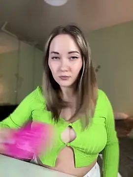 Kiss My Body online show from January 21, 2025, 6:23 pm