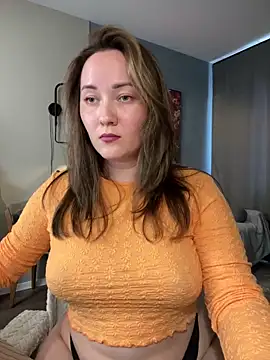 Kiss My Body online show from May 21, 2026, 3:52 pm