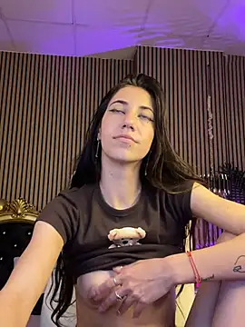 KeylaBlair online show from March 7, 2025, 3:28 pm