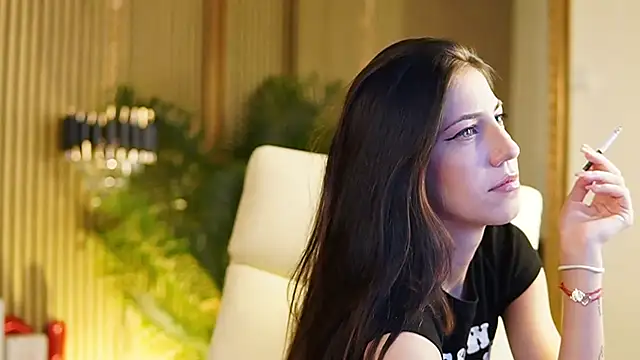 KeylaBlair online show from March 15, 2025, 7:31 am