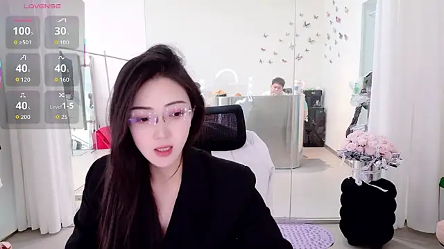 miaomiao-777 online show from June 15, 2026, 2:03 am
