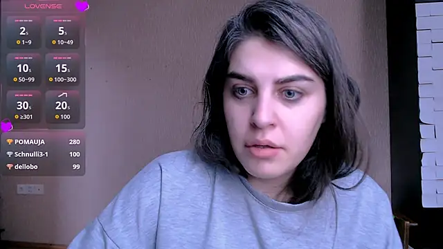  Roselina  online show from November 4, 2025, 7:18 am