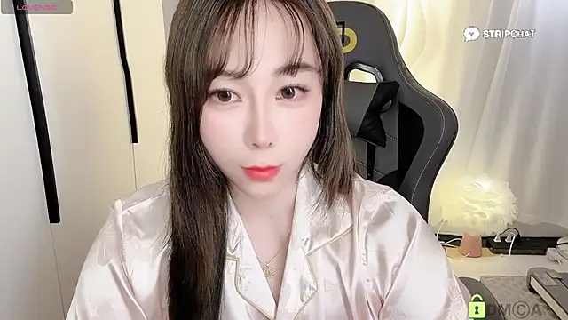 Snapshot of Alano-01 chatting on March 21, 2025, 12:50 pm Alano-01 online show from March 21, 2025, 12:50 pm